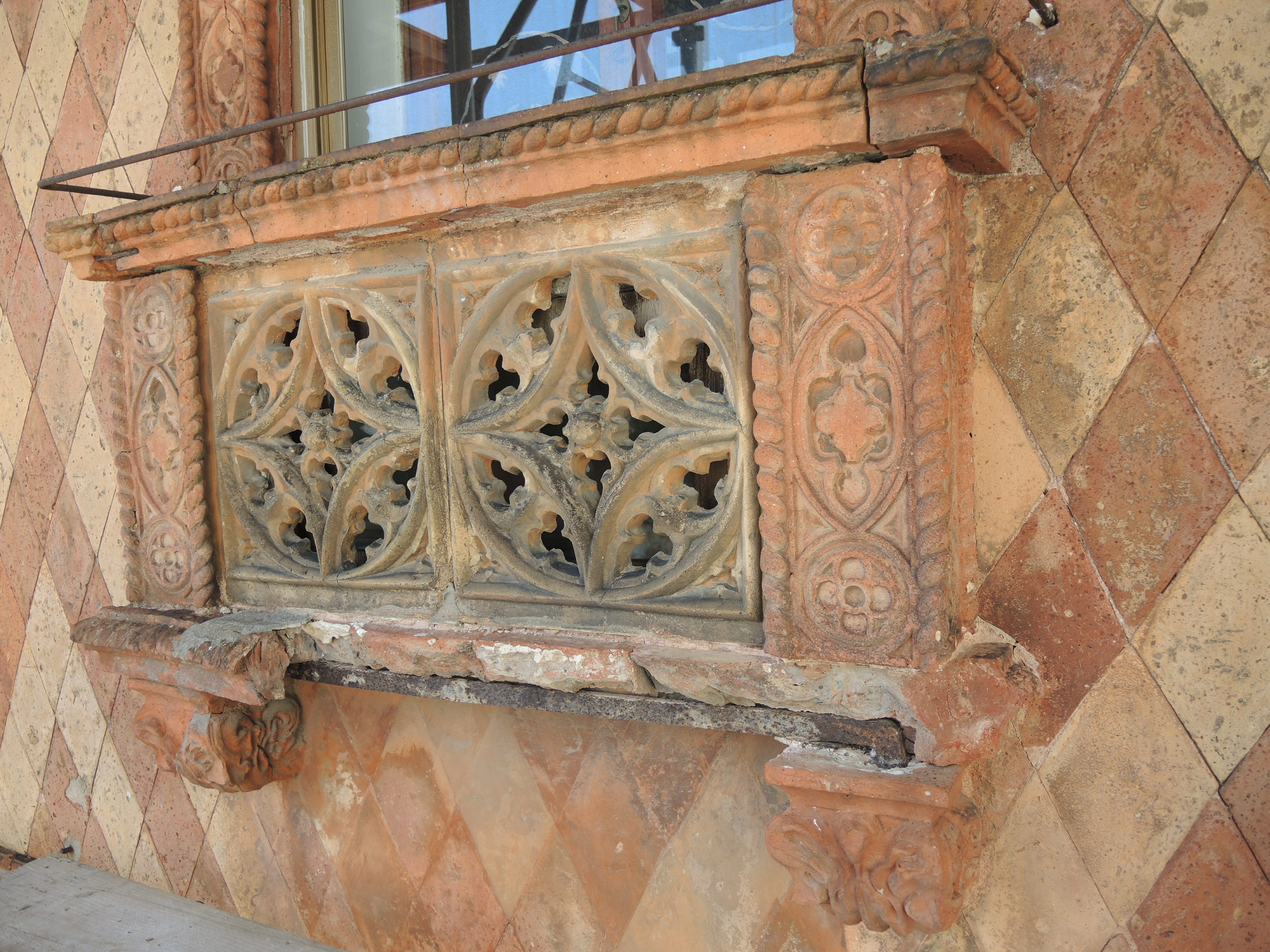 Restauro Formosa balcone prima dei lavori