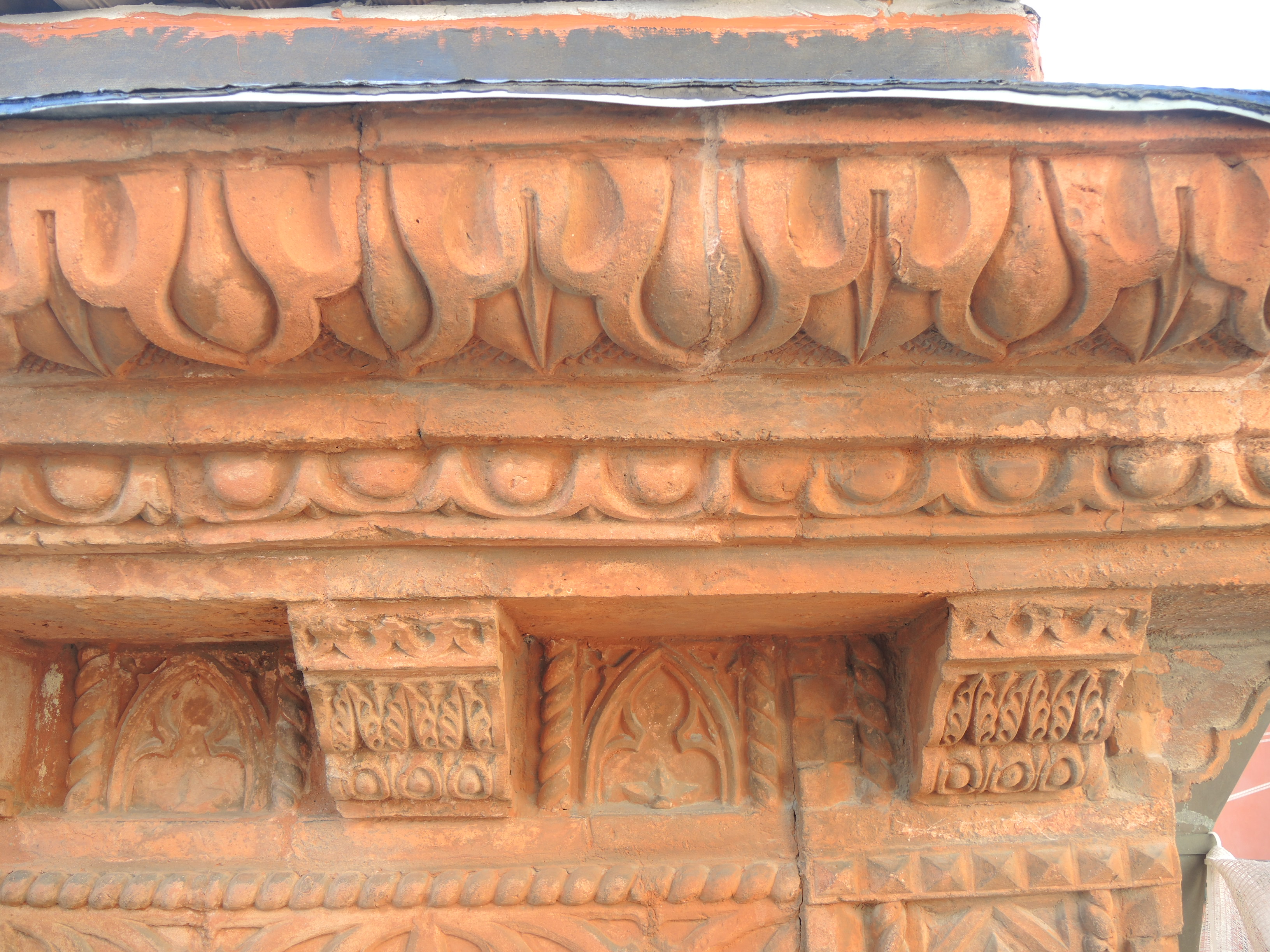 Restauro Formosa cornicione fine lavori